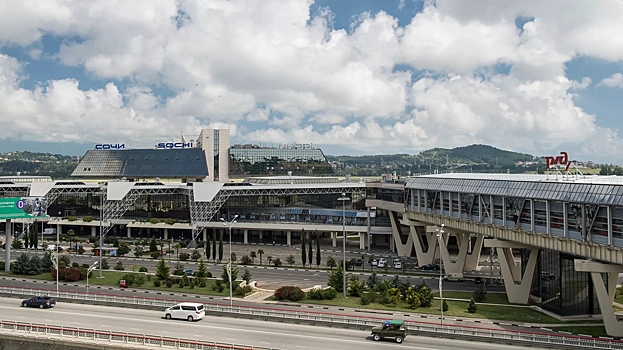 Rosaviacija aeroport sochi vozobnovil obsluzhivanie rejsov ed259fc.jpg